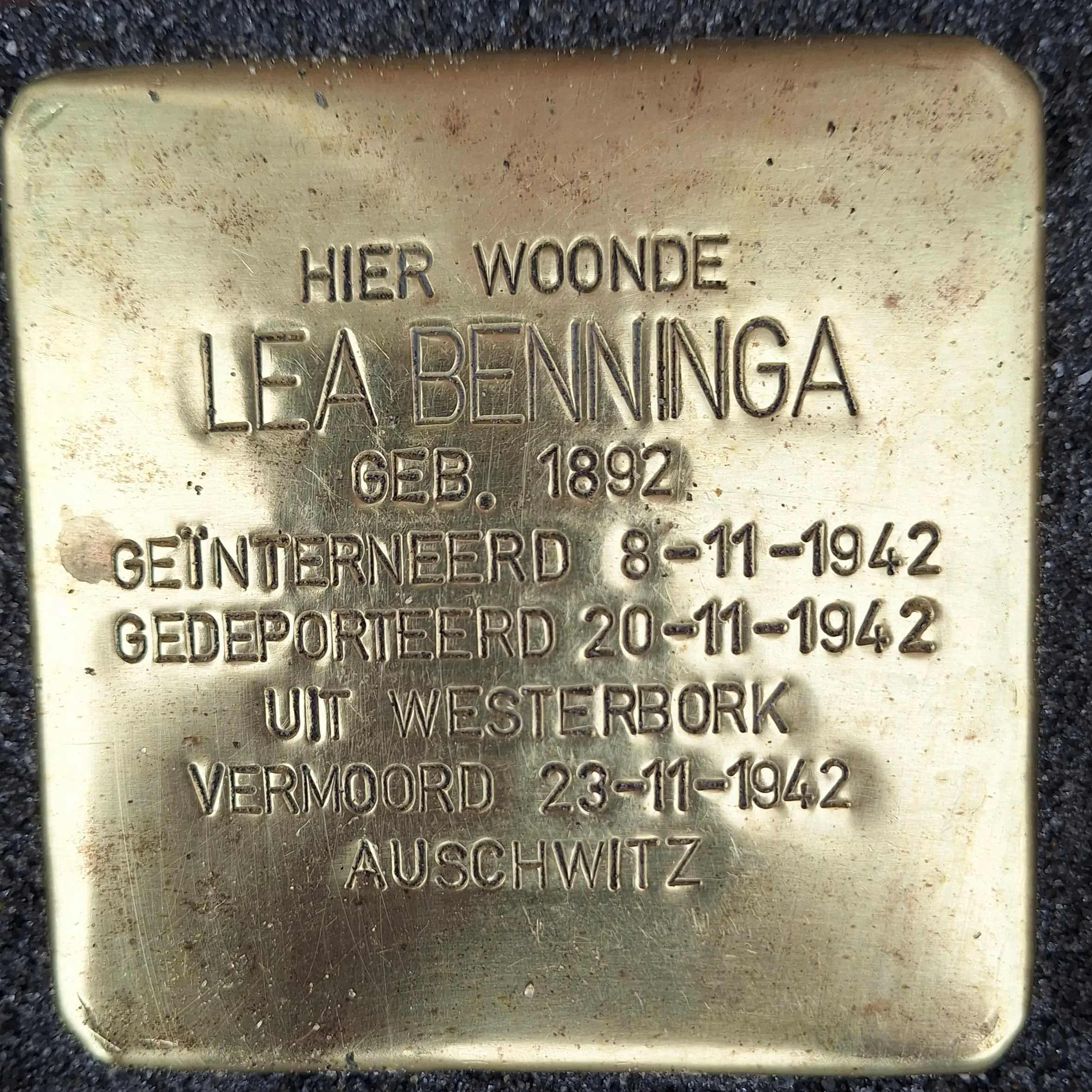 Struikelsteen voor Lea Benninga