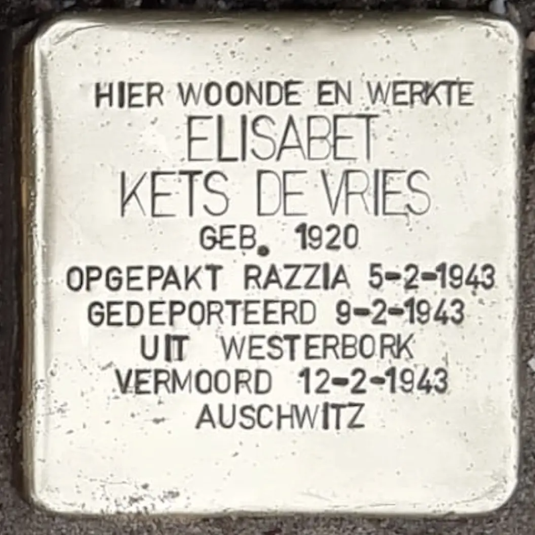 Struikelsteen voor Elizabet Kets de Vries