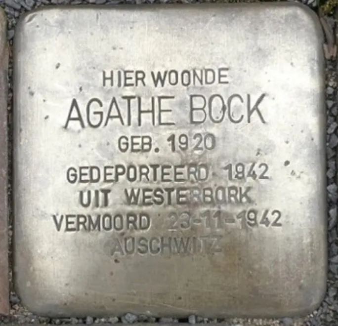 Struikelsteen voor Agathe Bock